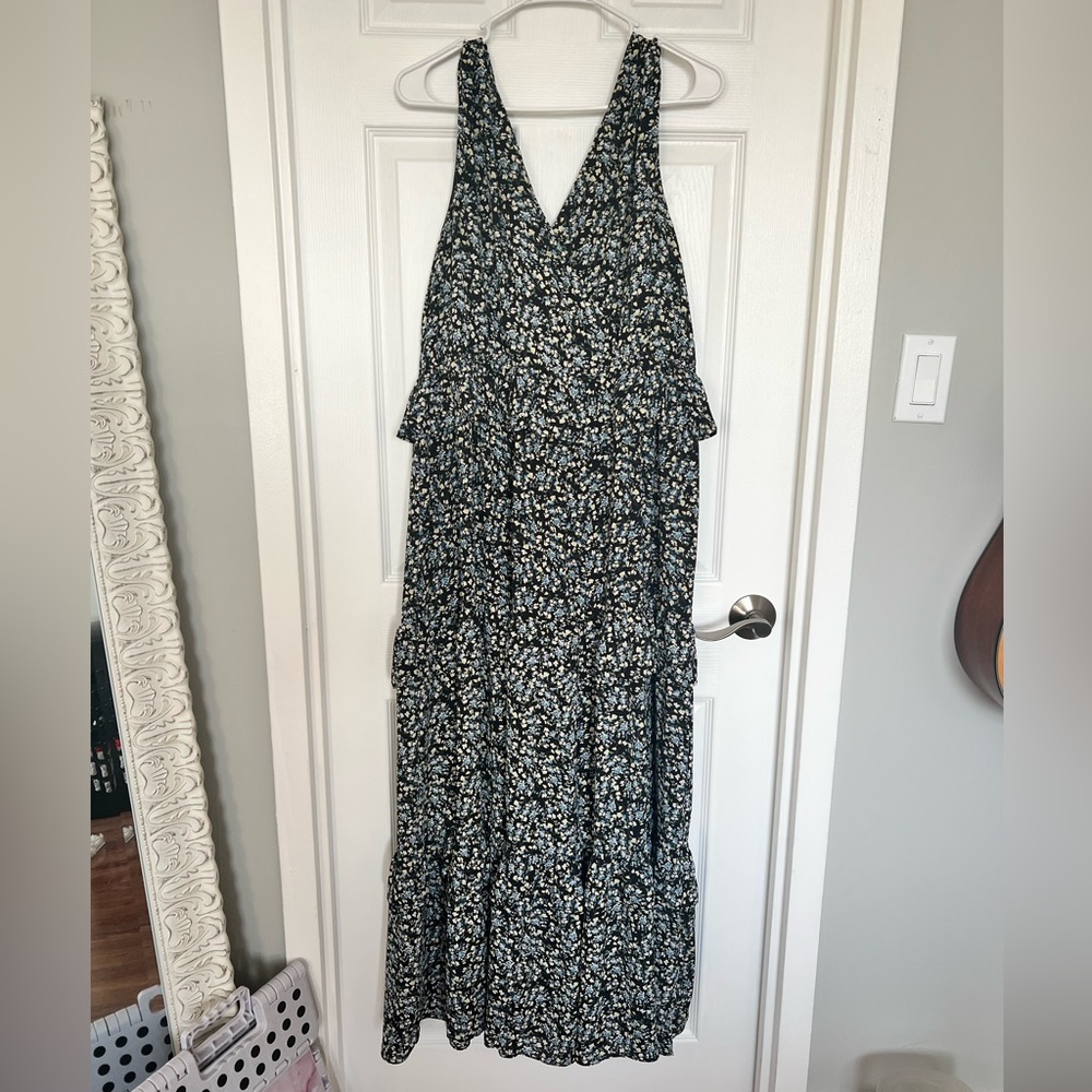 Lulus ruffled maxi size XL